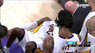 November 16, 2014 - Warriors vs. Lakers - Kobe Bryant Gets Cut