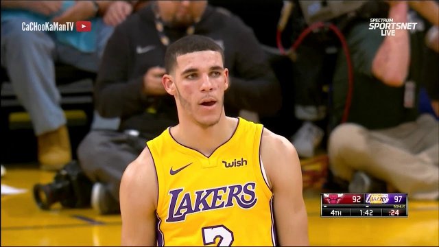 November 21, 2017 - Bulls vs. Lakers - 4th Quarter Team Highlights