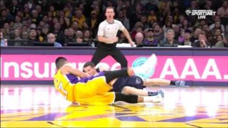 January 2, 2015 - Grizzlies vs. Lakers - Jeremy Lin Hustle Leads To Wayne Ellington Dunk