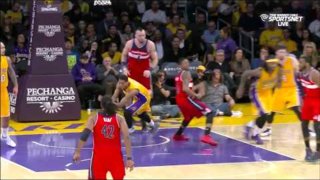 January 27, 2015 - Wizards vs. Lakers - Jordan Clarkson To Jordan Hill For Dunk