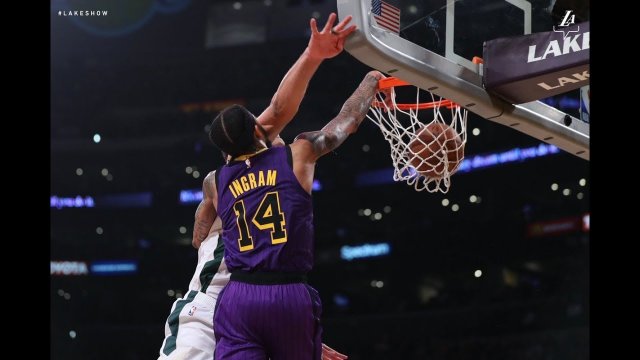 Brandon Ingram Posterizes Brook Lopez - Bucks vs. Lakers - March 1, 2019