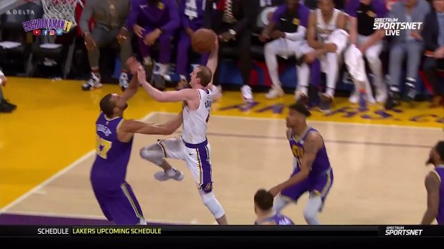 Alex Caruso Nearly Posterizes Rudy Gobert - Jazz vs. Lakers - April 7, 2019