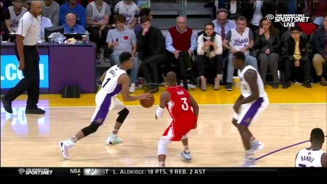 December 25, 2015 - Clippers vs. Lakers - D'Angelo Russell No Look Pass To Marcelo Huertas