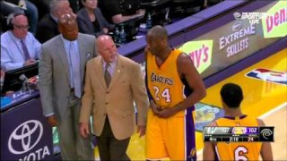 February 19, 2016 - Spurs vs. Lakers - Kobe Bryant Dislocates Finger And Gets It Popped Back In