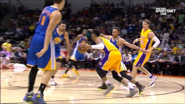 October 19, 2016 - Warriors vs. Lakers - D'Angelo Russell To Timofey Mozgov For Dunk