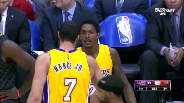 November 2, 2016 - Lakers vs. Hawks - Lou Williams And 1 Jumper