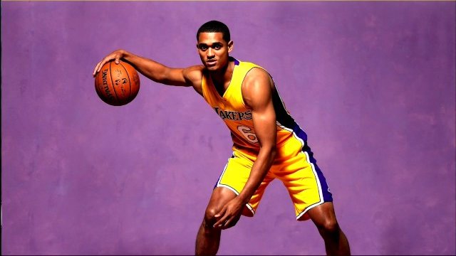 November 2, 2016 - Lakers vs. Hawks - 1st Half Team Highlights