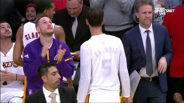 November 20, 2016 - Bulls vs. Lakers - Lou Williams Halfcourt Buzzer Beater