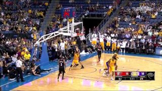 October 22, 2014 - Trail Blazers vs. Lakers - Julius Randle Takes It Coast To Coast