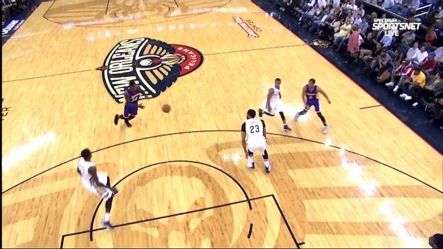 November 29, 2016 - Lakers vs. Pelicans - Julius Randle Driving Dunk