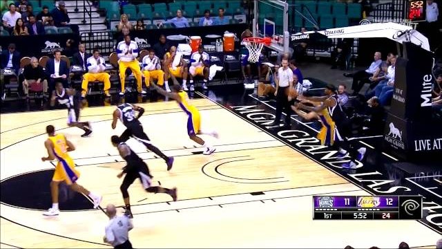 October 24, 2014 - Kings vs. Lakers - Jeremy Lin Drives Through The Kings Defense