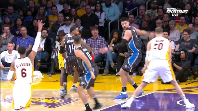 January 8, 2017 - Magic vs. Lakers - Lou Williams Between The Legs Bounce Pass To Timofey Mozgov